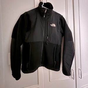 The North Face Women’s Denali Jacket